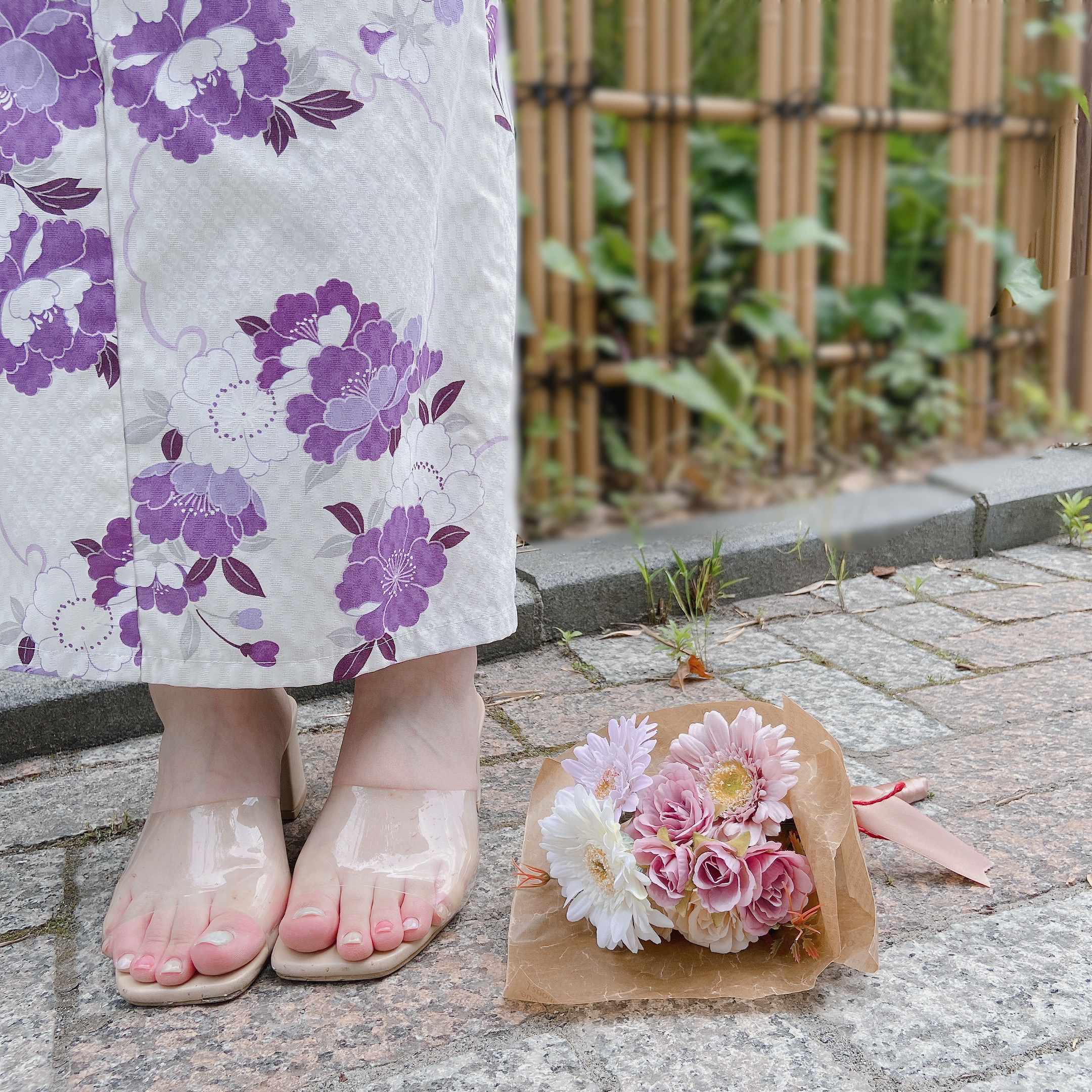 サンダルで足元も可愛く❤︎